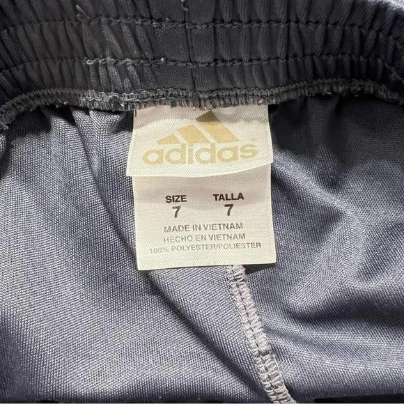 Boy’s Adidas Athletic Shorts - Picture 3 of 4